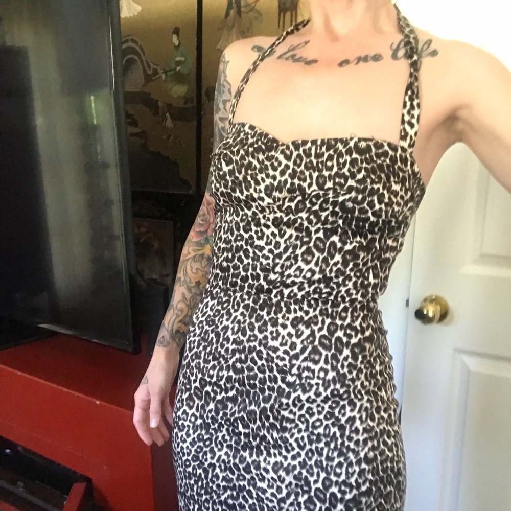 Pin-Up Couture Leopard Retro Wiggle Dress